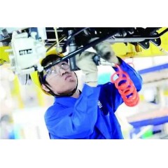 青島上汽實(shí)業(yè)有限公司  招聘男性18--45周歲